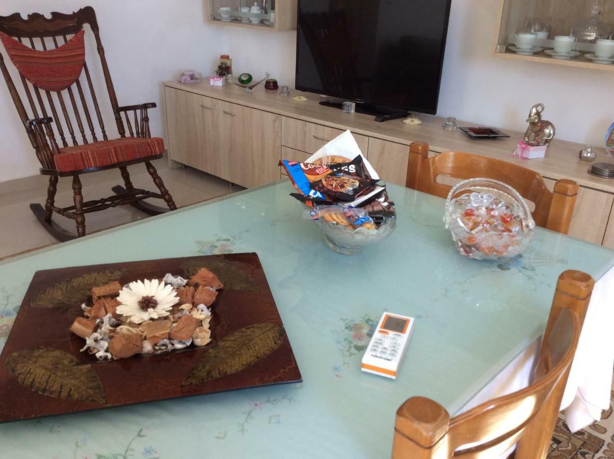 Sofia'S Seaview Villa Near Airport And Beach 阿特米达 外观 照片